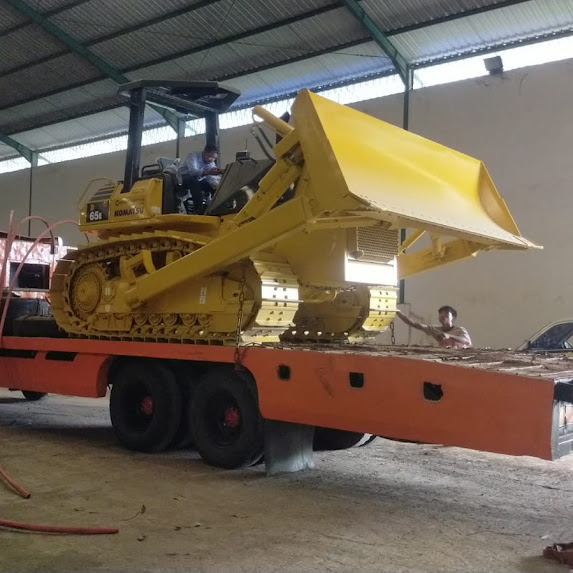 Pengiriman Alat Berat Dozer Komatsu